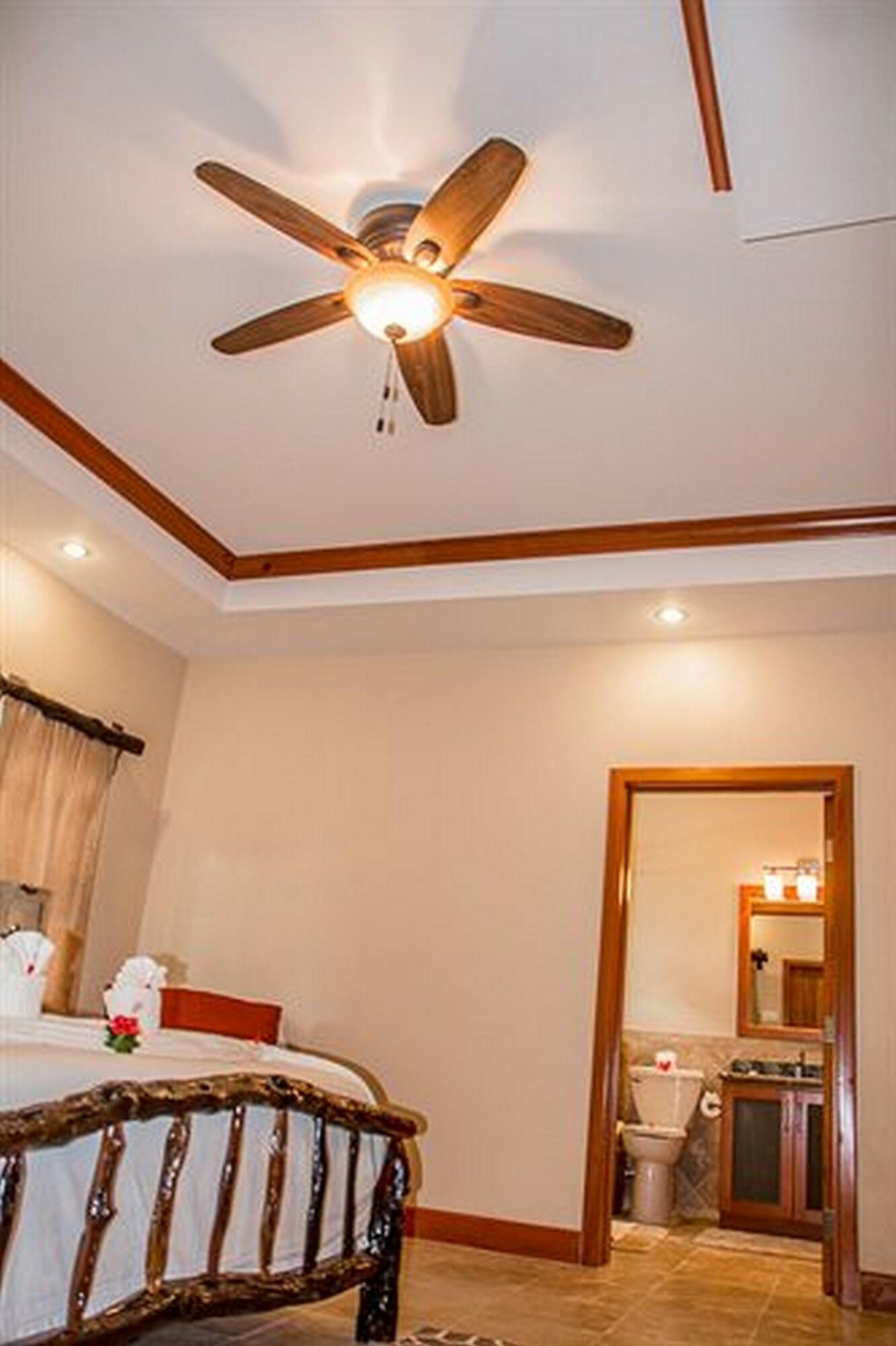 Black Orchid Resort Burrell Boom Bagian luar foto